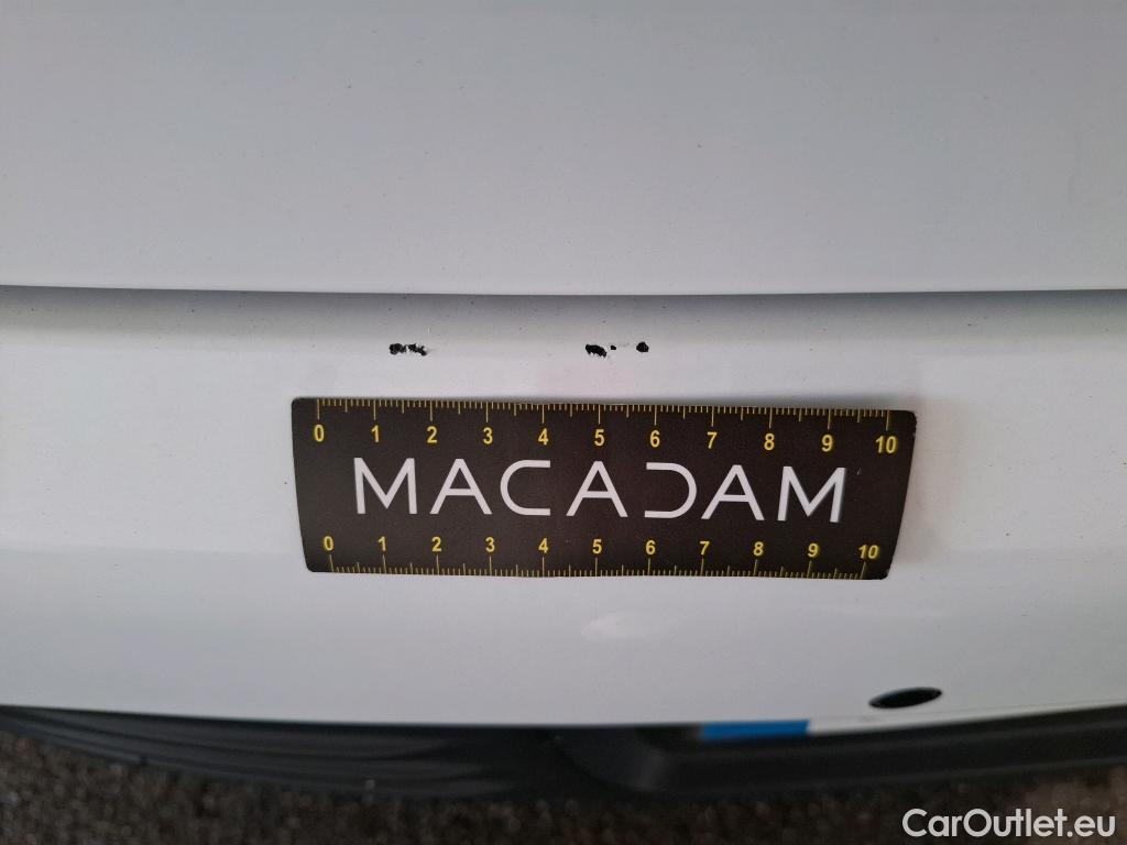  Renault  Clio  IV Air MediaNav 1.5 dCi 90 #9