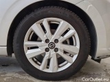  Nissan  Micra NISSAN  / 2016 / 5P / BERLINA IG¿T 100 ACENTA #17