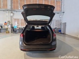  Volkswagen  Passat VOLKSWAGEN  / 2019 / 5P / STATION WAGON VAR. 2.0TDI SCR EVO 110KW BUSIN. BMT DSG #5