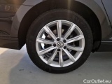  Volkswagen  Passat VOLKSWAGEN  / 2019 / 5P / STATION WAGON VAR. 2.0TDI SCR EVO 110KW BUSIN. BMT DSG #18