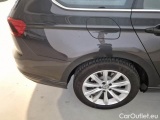  Volkswagen  Passat VOLKSWAGEN  / 2019 / 5P / STATION WAGON VAR. 2.0TDI SCR EVO 110KW BUSIN. BMT DSG #38