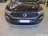  Volkswagen  T-ROC VOLKSWAGEN  / 2017 / 5P / SUV 1.5 TSI ACT BUSINESS DSG #35