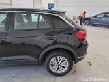  Volkswagen  T-ROC VOLKSWAGEN  / 2017 / 5P / SUV 1.5 TSI ACT BUSINESS DSG #56