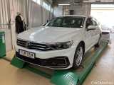  Volkswagen  Passat GTE SC Executive Drag Värmare #3