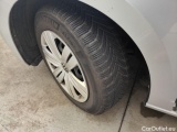  Volkswagen  Touran Volkswagen  2.0 TDi 90kW Trendline 5d #17