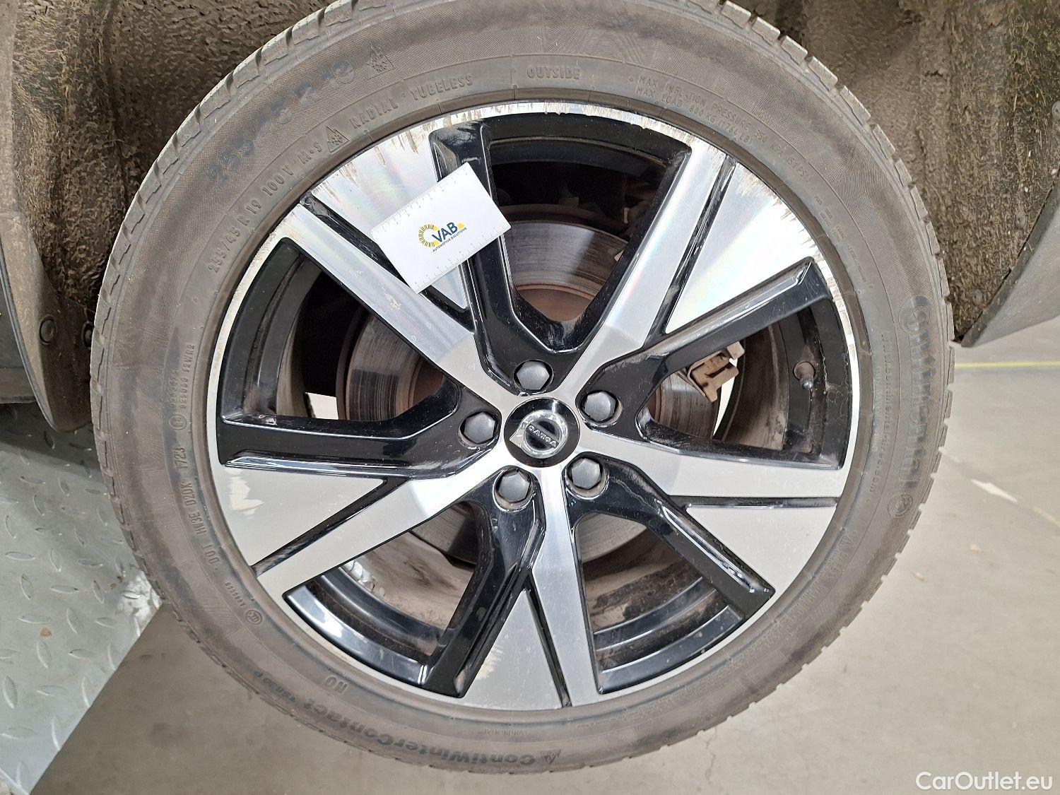  Volvo  XC 40 Volvo, XC40 '17, Volvo XC40 P8 4x4 Recharge R-Design 5d #10