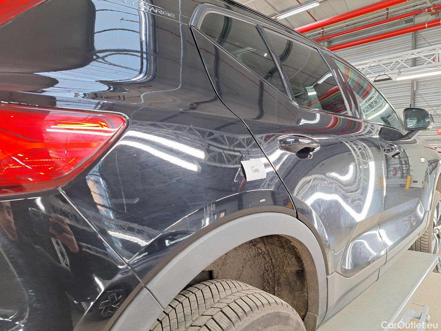  Volvo  XC 40 Volvo, XC40 '17, Volvo XC40 P8 4x4 Recharge R-Design 5d #8