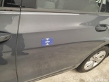  Volkswagen  Golf  Volkswagen Variant VIII 1.0 eTSI 81kW DSG Life Business 5d #35