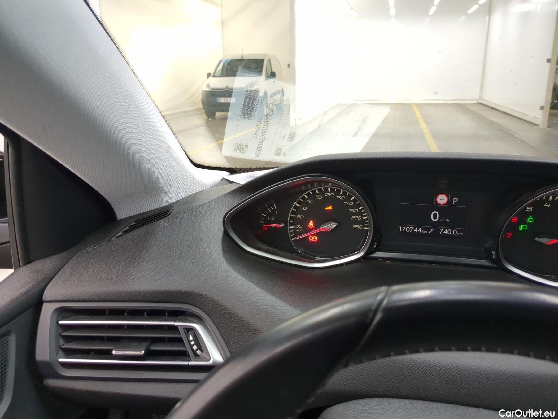  Peugeot  308  Active Business 1.2 PureTech 130CV BVA8 E6 #1