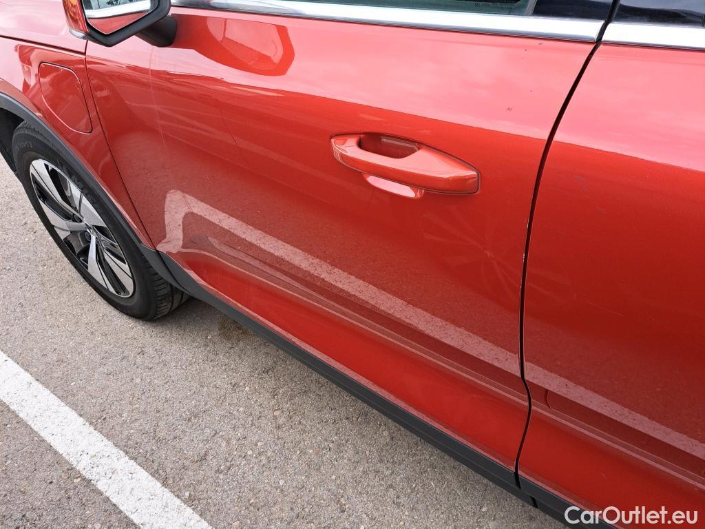  Volvo  XC 40 VOLVO XC40 / 2017 / 5P / todoterreno 1.5 T4 Twin Recharge Inscription Ex Auto #13