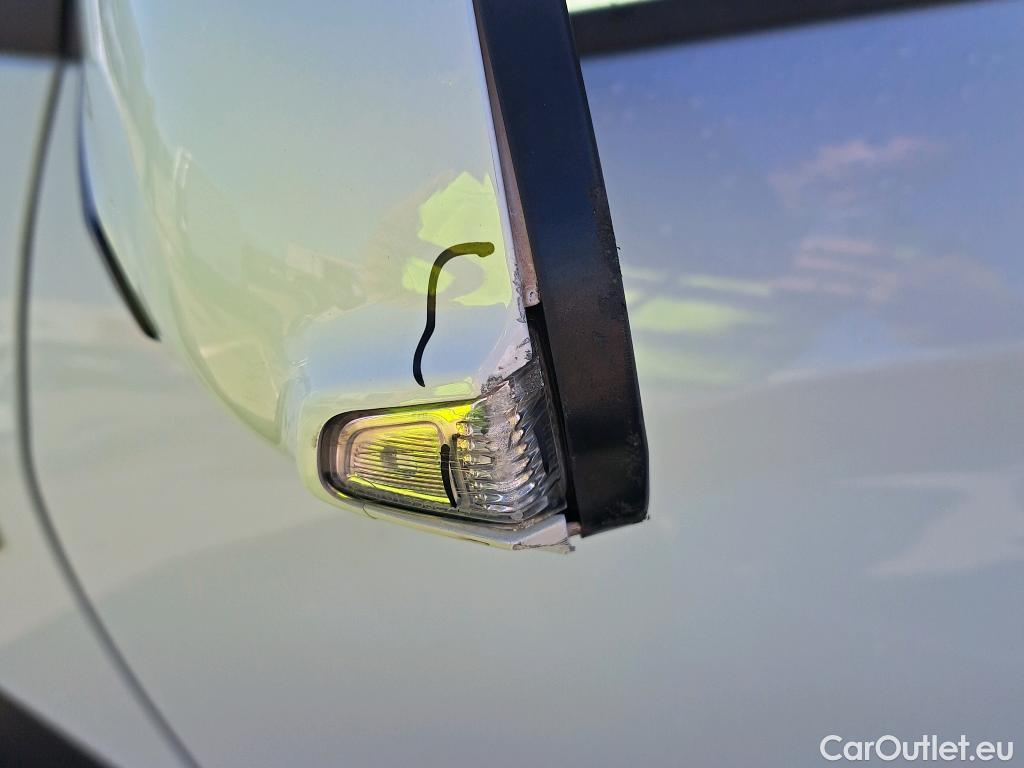  Hyundai  Konna HYUNDAI Kona / 2017 / 5P / todoterreno 150kW EV Tecno 484km #3