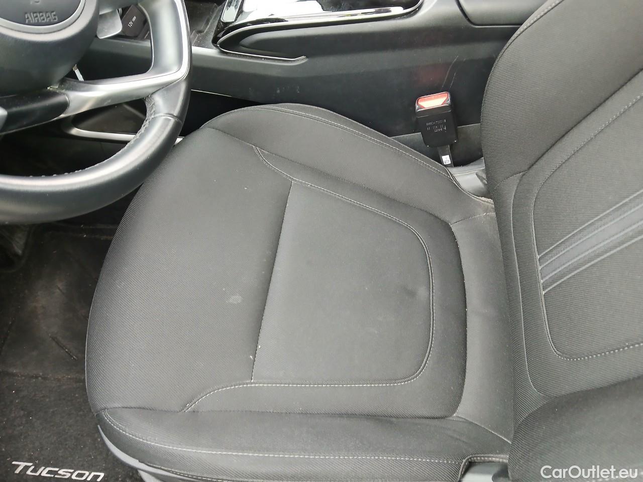  Land Rover  Discovery HYUNDAI Tucson / 2020 / 5P / todoterreno 1.6 TGDI 169kW (230CV) HEV Maxx Auto #6