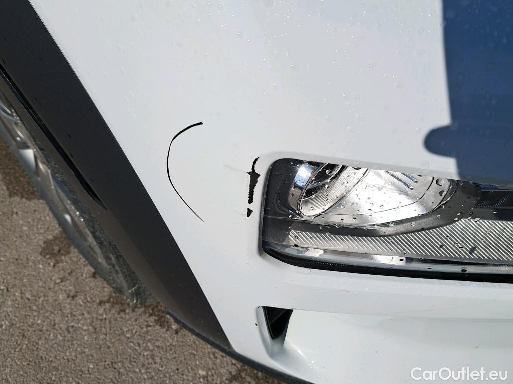  Hyundai  Konna HYUNDAI Kona / 2017 / 5P / todoterreno 150kW EV Tecno 484km #13