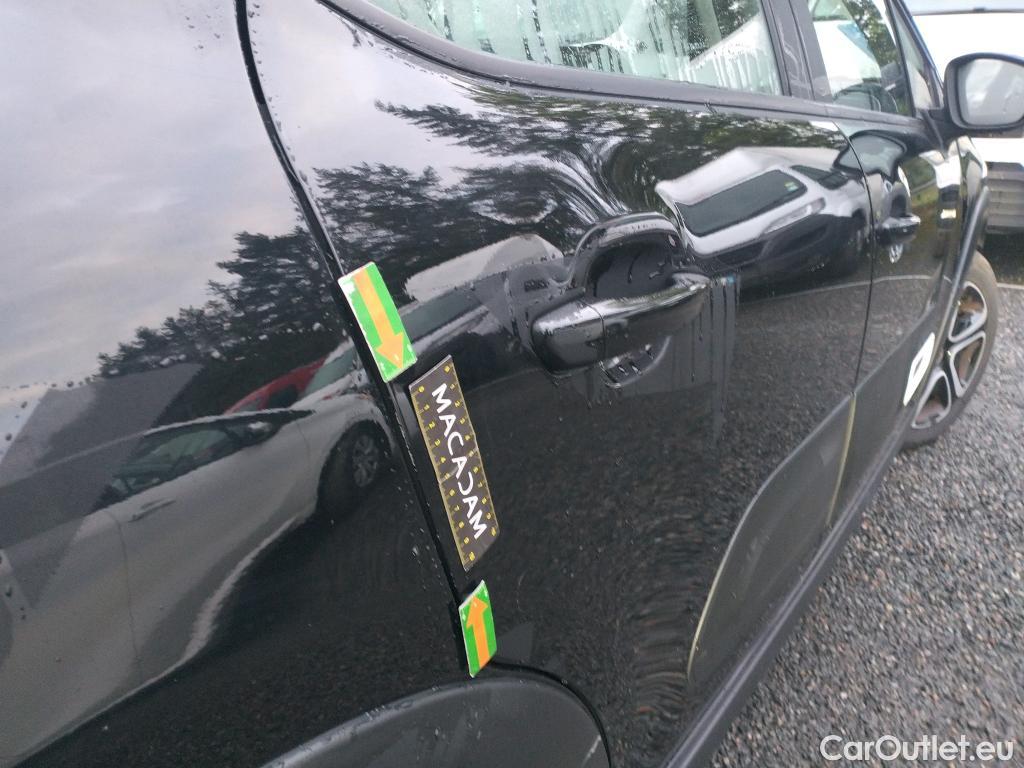  Citroen  C3  Feel Pack 1.2 PureTech 80CV BVM5 E6d #12