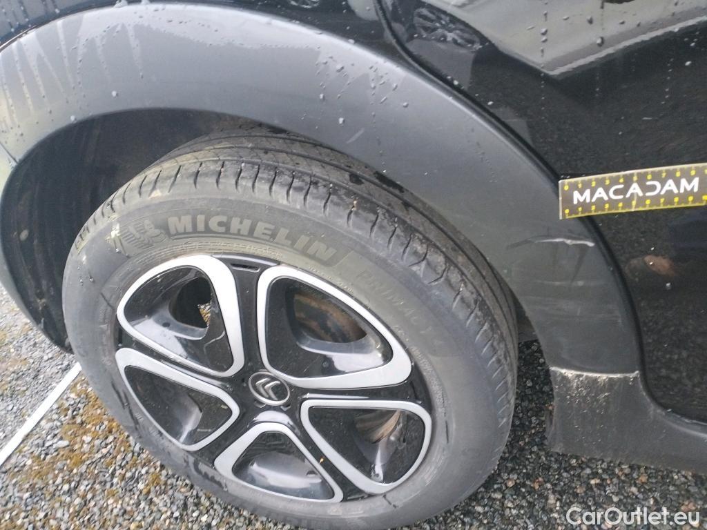 Citroen  C3  Feel Pack 1.2 PureTech 80CV BVM5 E6d #1