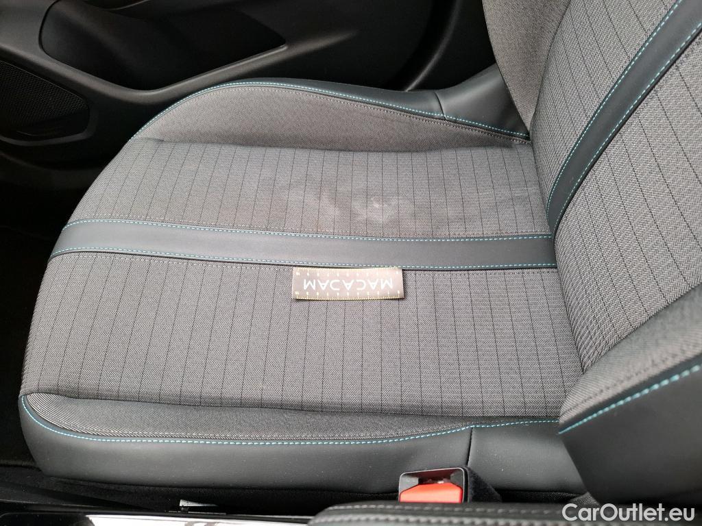  Peugeot  2008  Allure Business 1.2 PureTech 130CV BVM6 E6d #15