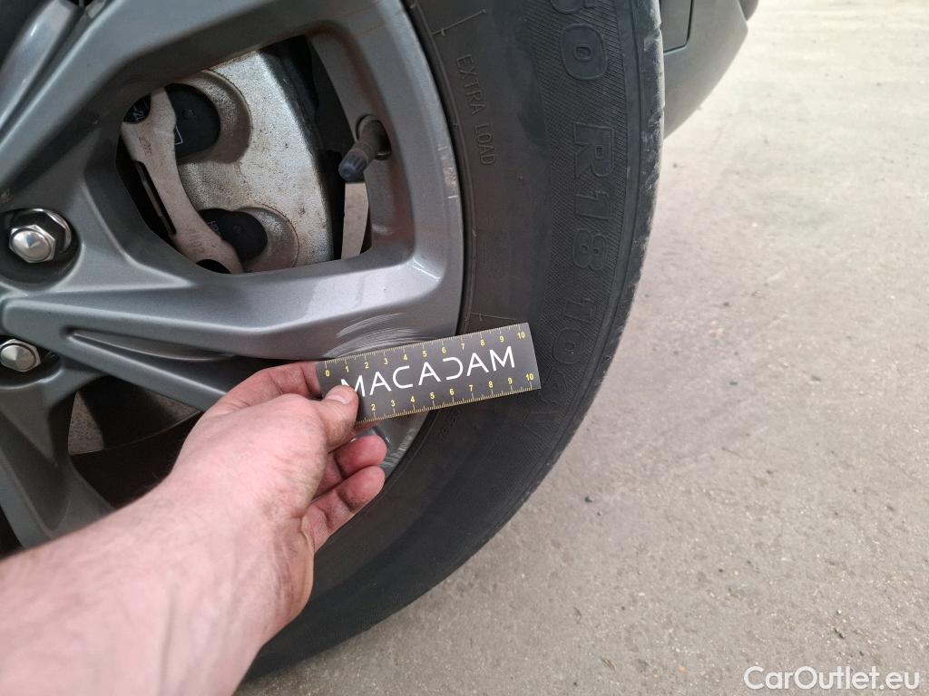  Ford  Kuga  ST-Line X Plug-In Hybrid 2.5 225CV BVA6 E6dT #32