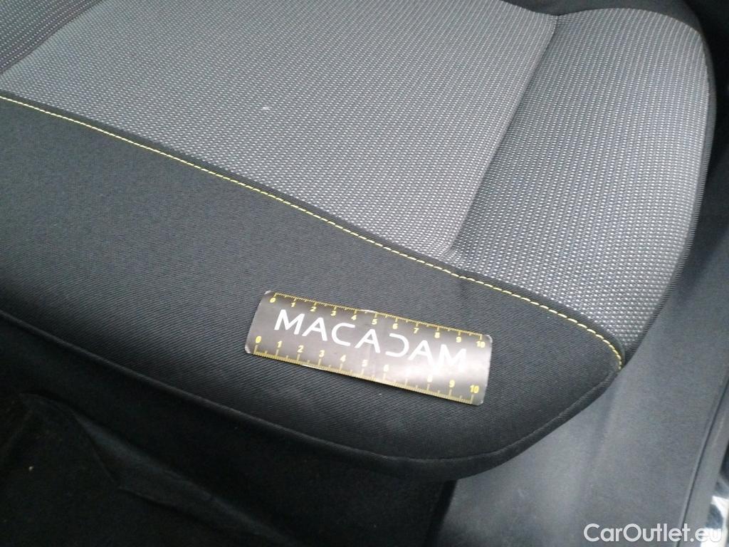  Citroen  C3  Feel Pack 1.2 PureTech 80CV BVM5 E6d #6