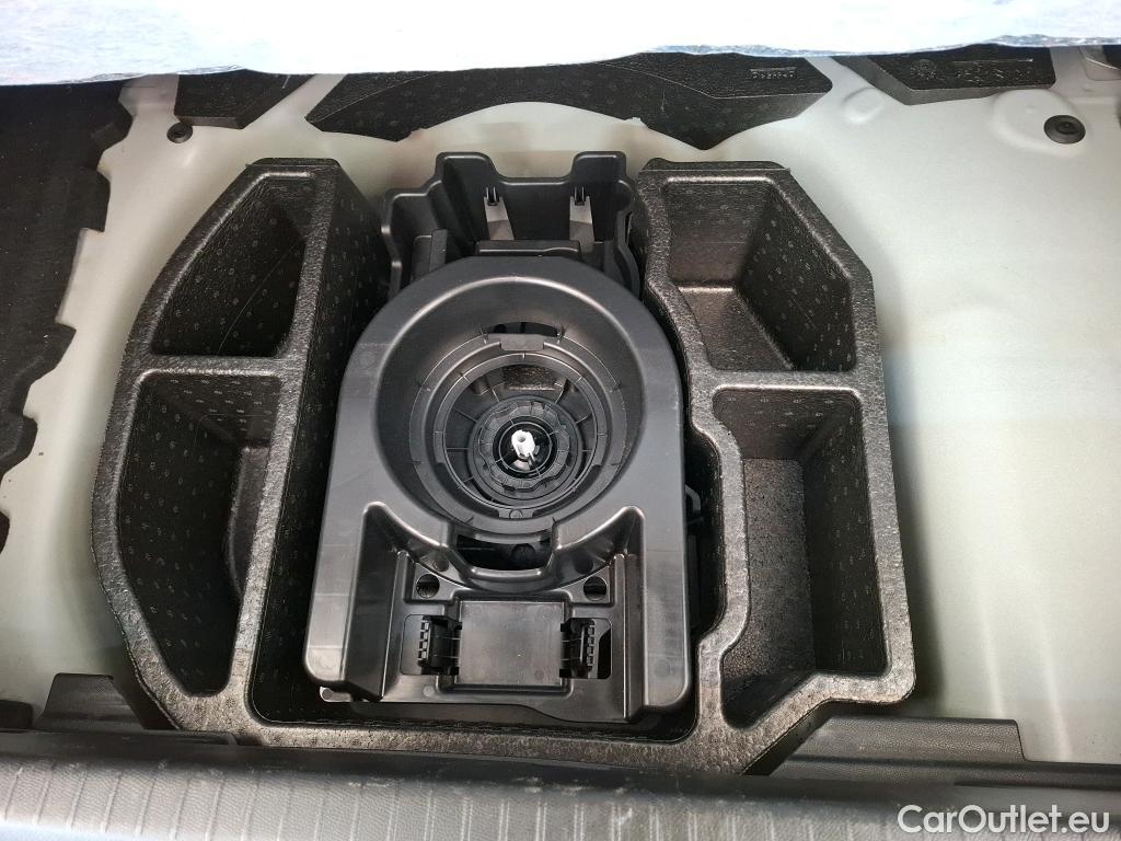  Peugeot  208  Active Pack 1.2 PureTech 75CV BVM5 E6d #8