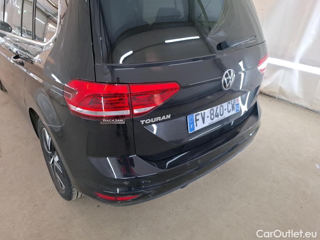  Volkswagen  Touran  Carat BlueMotion Tech 1.5 TSI 150CV BVA7 7 Sieges E6dT #10
