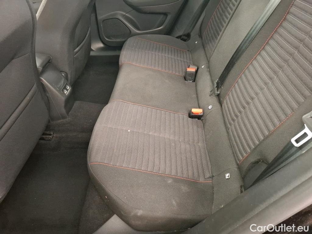  Peugeot  2008  Active Pack 1.2 PureTech 130CV BVA8 E6d #4