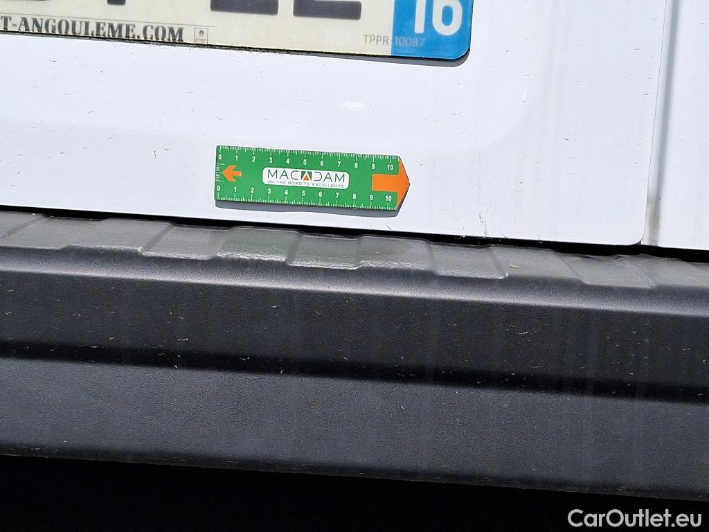  Renault  Trafic RENAULT  4p Combi Life L1 dCi 115 #8