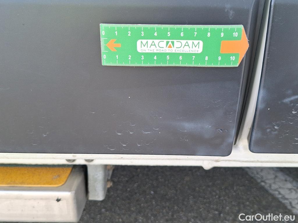  Renault  Trafic RENAULT  4p Combi Life L1 dCi 115 #19