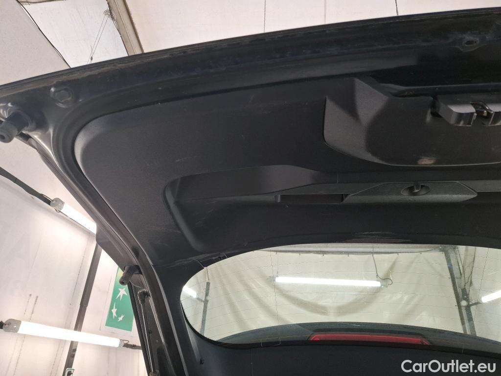  Peugeot  2008  Active Pack 1.2 PureTech 130CV BVA8 E6d #15