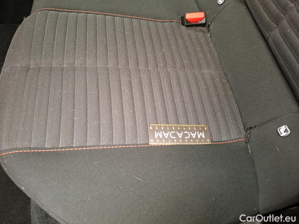  Peugeot  2008  Active Pack 1.2 PureTech 130CV BVA8 E6d #28