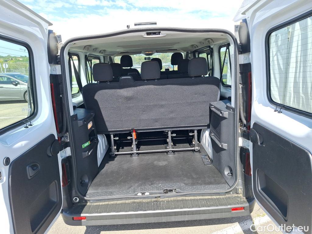  Renault  Trafic RENAULT  4p Combi Life L1 dCi 115 #3
