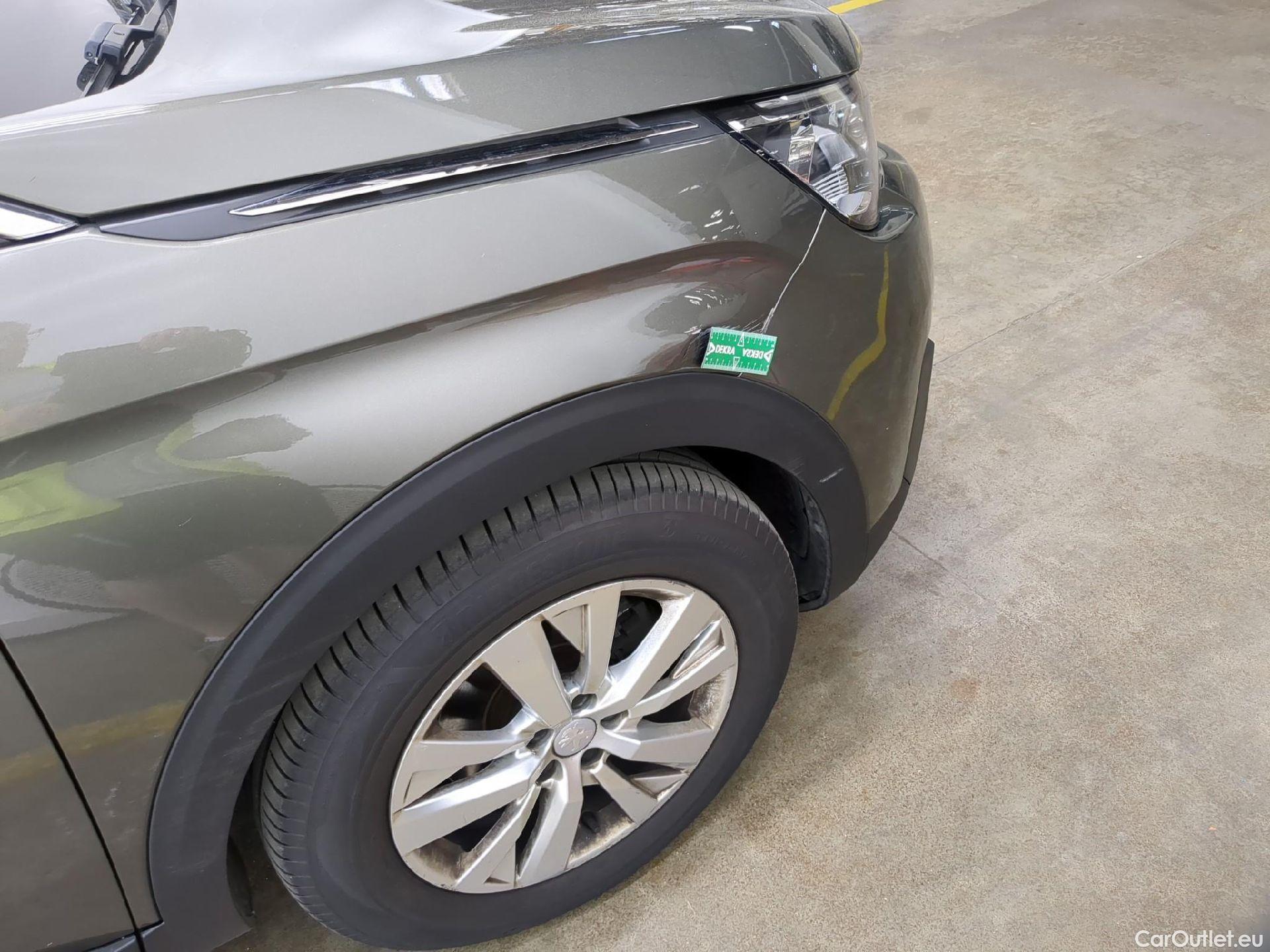  Peugeot  5008  Active Business 1.5 HDi 130CV BVA8 E6dT #18
