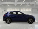  Alfa Romeo   STELVIO ALFA ROMEO / 2017 / 5P / SUV 2.2 TD 190 CV SUPER BUSINESS AT8 Q4 #7
