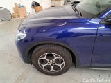  Alfa Romeo   STELVIO ALFA ROMEO / 2017 / 5P / SUV 2.2 TD 190 CV SUPER BUSINESS AT8 Q4 #44