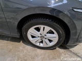  Volkswagen  Golf  VOLKSWAGEN / 2019 / 5P / BERLINA 2.0 TDI SCR 85KW LIFE DSG #79