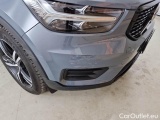  Volvo  XC 40 VOLVO XC40 / 2017 / 5P / SUV D4 AWD GEARTRONIC R-DESIGN #32