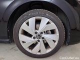  Volkswagen  Golf  VOLKSWAGEN / 2019 / 5P / BERLINA 2.0 TDI SCR 85KW STYLE #17