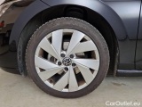  Volkswagen  Golf  VOLKSWAGEN / 2019 / 5P / BERLINA 2.0 TDI SCR 85KW STYLE #20