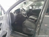  Volkswagen  Tiguan VOLKSWAGEN  / 2020 / 5P / SUV 2.0 TDI SCR 110KW ELEGANCE DSG #53