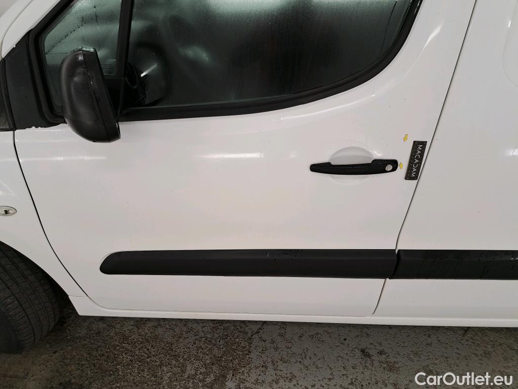  Citroen  Berlingo  Fourgon Club L1 (Court) 1.6 BlueHDi 100CV BVM5 E6 #27