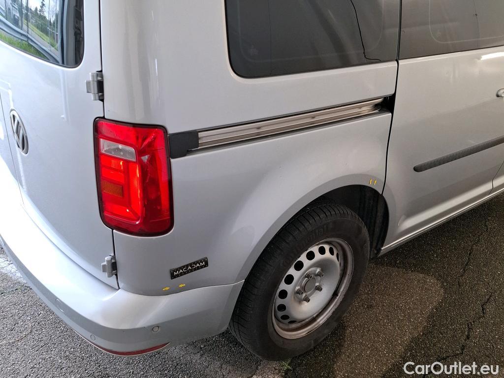  Volkswagen  Caddy VOLKSWAGEN  Van / 2015 / 4P / Fourgonnette 2.0 TDI 102 DSG6 Business Line Plus #38