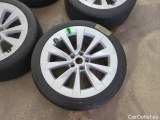  Tesla  Model 3 TESLA  Standard Reichweite Plus Hinterradantrieb 4d 208kW #47