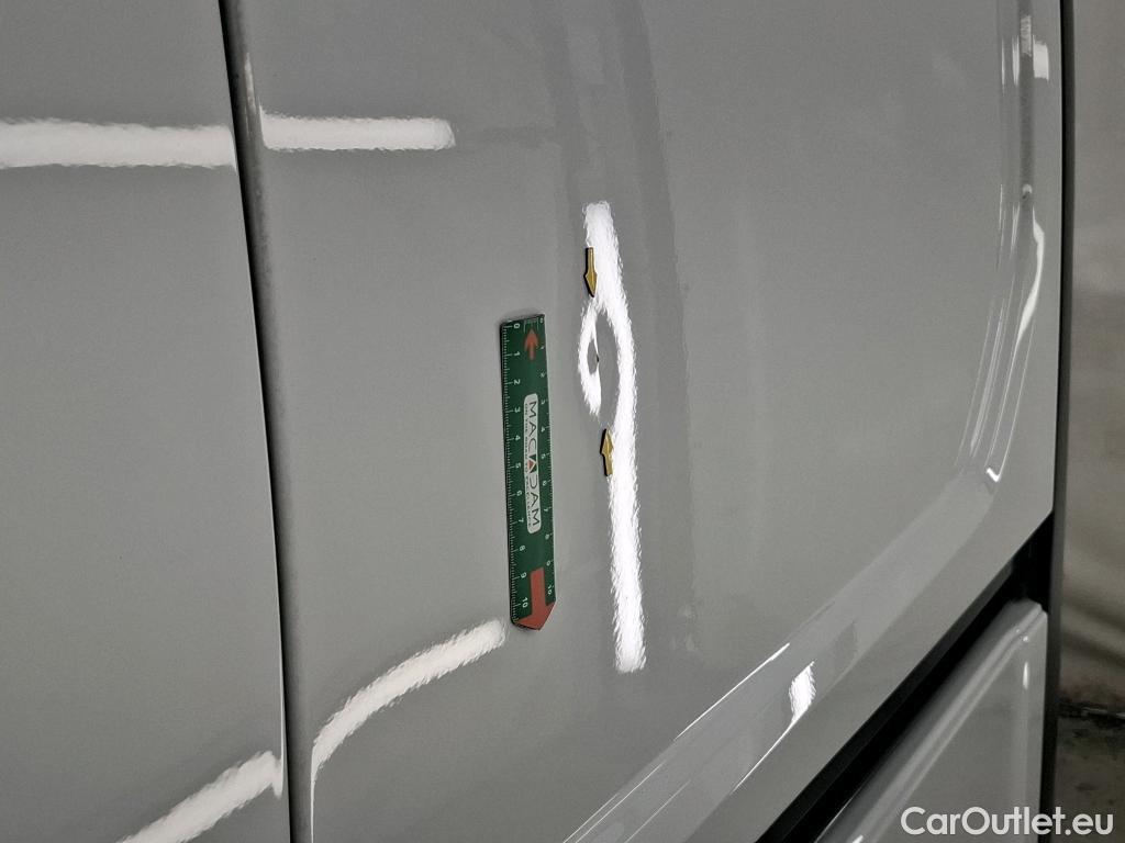  Renault  Trafic RENAULT  / 2019 / 4P / Fourgon tole FG GCF L1H1 1200 Energy dCi 170 EDC #6