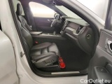  Volvo  XC60  B4 D Geartronic R-Design 145kW/197pk  5D/P Auto-8 #7