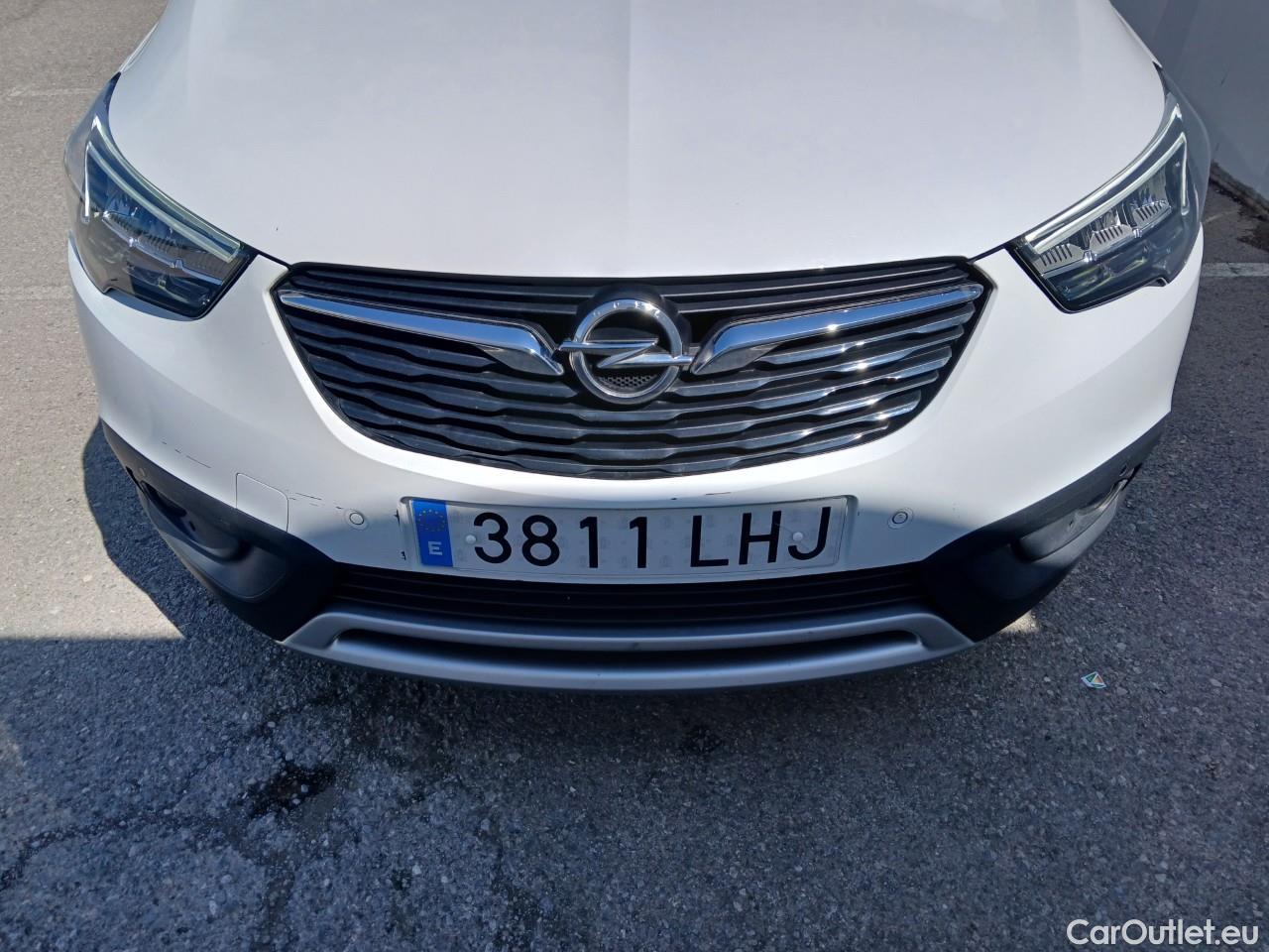  Opel  Crossland OPEL  X / 2017 / 5P / todoterreno 1.2 81kW Design Line 120 An #10