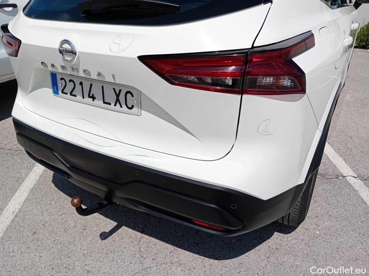  Land Rover  Discovery NISSAN QASHQAI / 2021 / 5P / todoterreno DIG-T 103kW (140CV) mHEV 4x2 Acenta #14