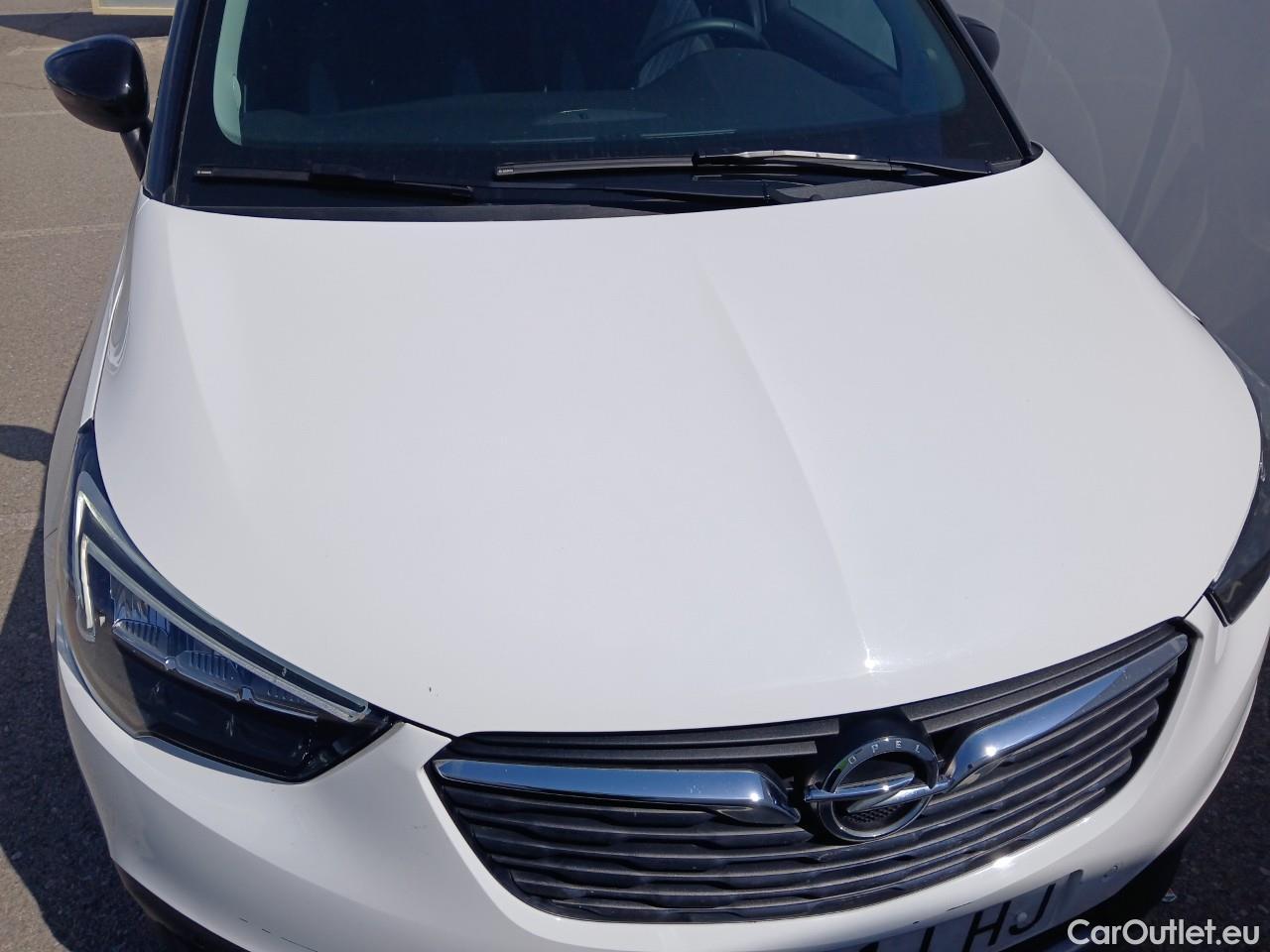 Opel  Crossland OPEL  X / 2017 / 5P / todoterreno 1.2 81kW Design Line 120 An #17