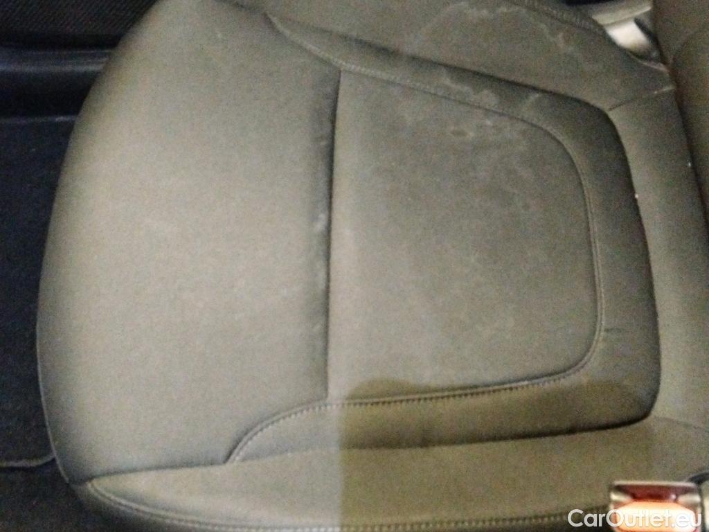  Hyundai  Tucson  Tecno Sky Mild-Hybrid 2WD 1.6 CRDi 135CV AT7 E6d #8
