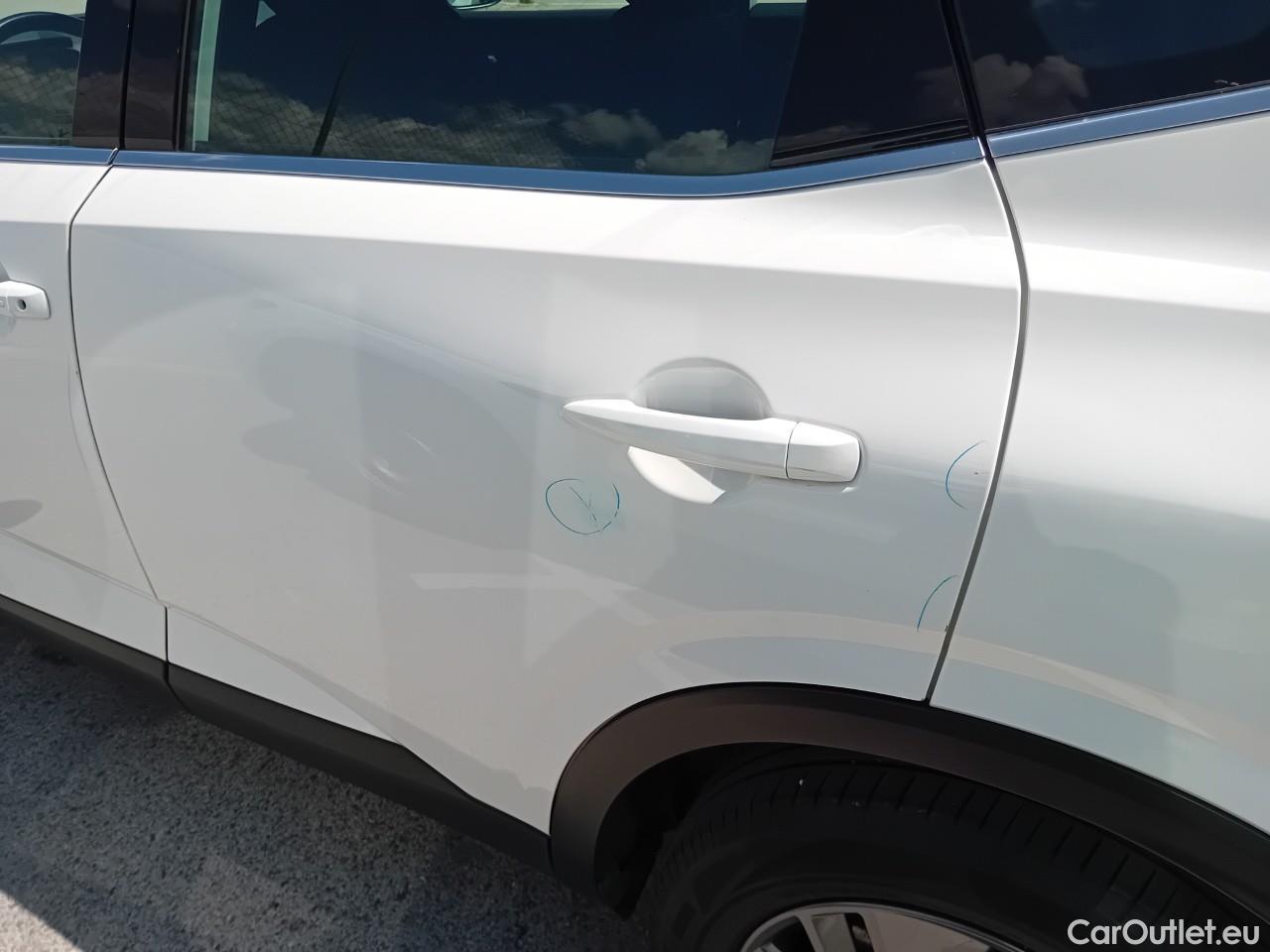 Land Rover  Discovery NISSAN QASHQAI / 2021 / 5P / todoterreno DIG-T 103kW (140CV) mHEV 4x2 Acenta #10