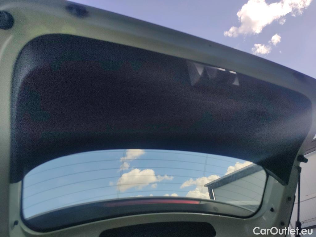 Renault  Clio RENAULT  / 2019 / 5P / berlina con portón Intens TCe 74 kW (100CV) GLP #12