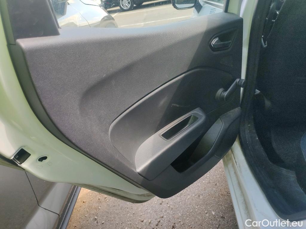  Renault  Clio RENAULT  / 2019 / 5P / berlina con portón Intens TCe 74 kW (100CV) GLP #10